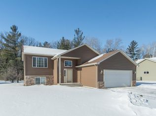 146 Boulder Pl, Randall, MN 56475