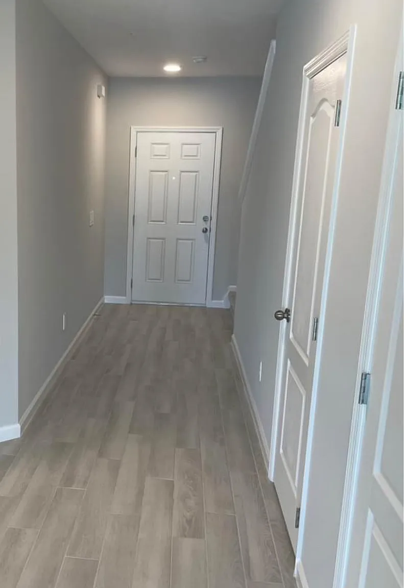 116 Cedar Bark Ln — Photo 2