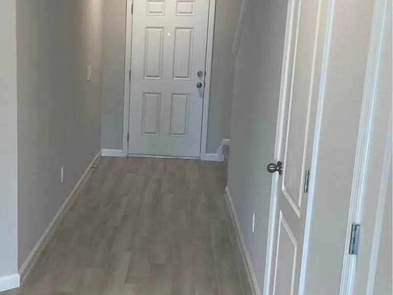 116 Cedar Bark Ln — Photo 3