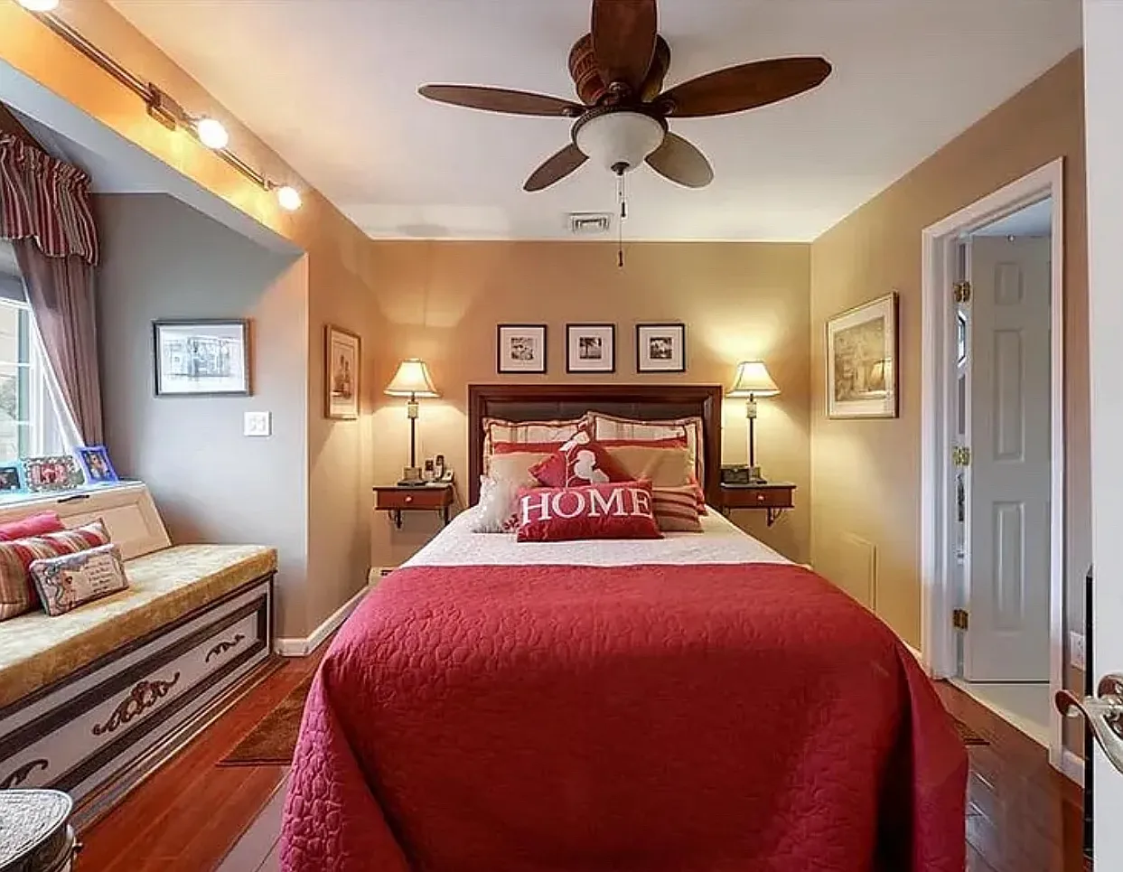 4 bed, 2000 sqft, $850 — Photo 1
