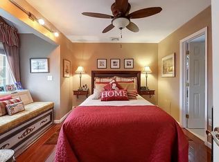 380 Ashley St #1, Perth Amboy, NJ 08861