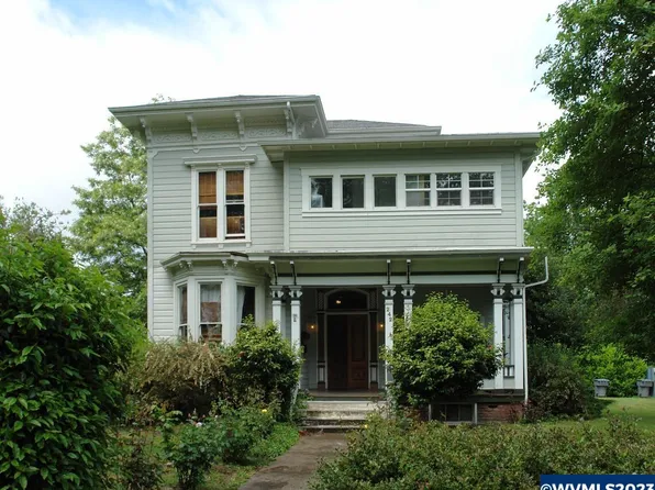 242 NW 7th St, Corvallis, OR 97330