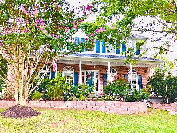 3rd image of 13813 Laurel Rock Ct