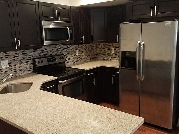 3rd image of 1228-32 N 25th St #6