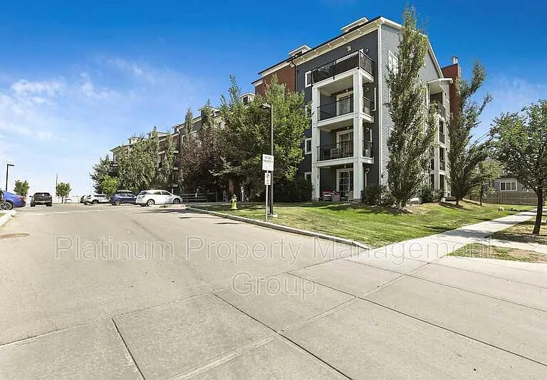 1313 Copperpond Blvd SE #1 — Photo 1