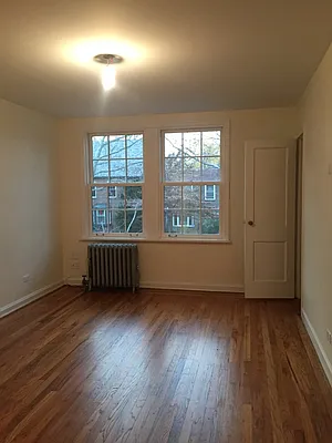 Rented by Olympic CIty Real Estate | media 12