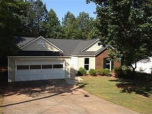 2nd image of 1025 Braddock Cir