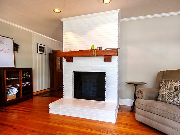 5th image of 243 Briarwood Dr