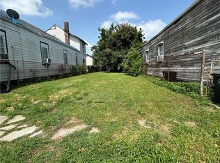 2204 Touro St, New Orleans, LA 70119