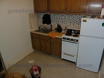 2nd image of 1082 Commonwealth Ave #C103