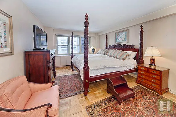 Sold by Halstead Real Estate | media 6