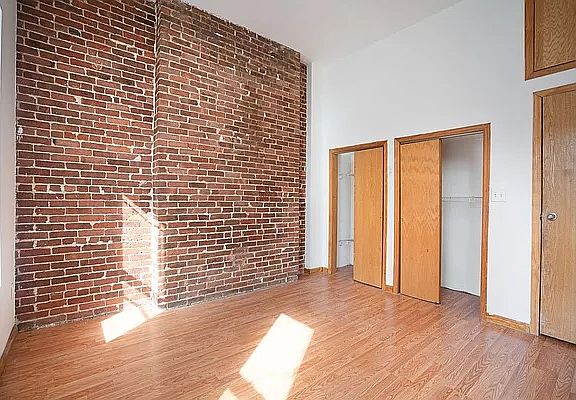 3rd image of 511 E 83rd St APT 5A
