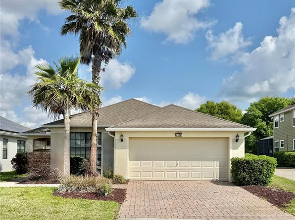 2136 Victoria Dr, Davenport, FL 33837