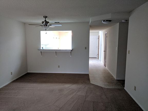 5th image of 1613 Kit Carson Way #B