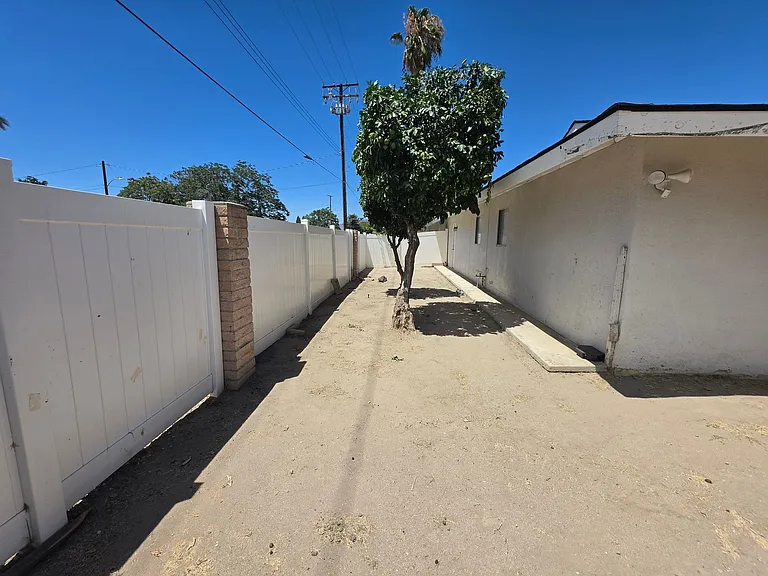 41015 Alder Ave — Photo 4