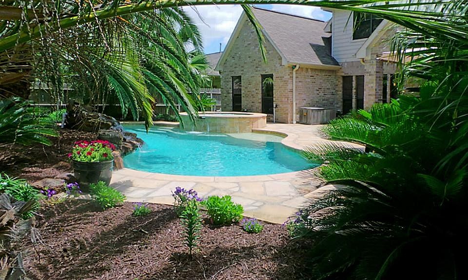 1st image of 1723 Les Talley Dr