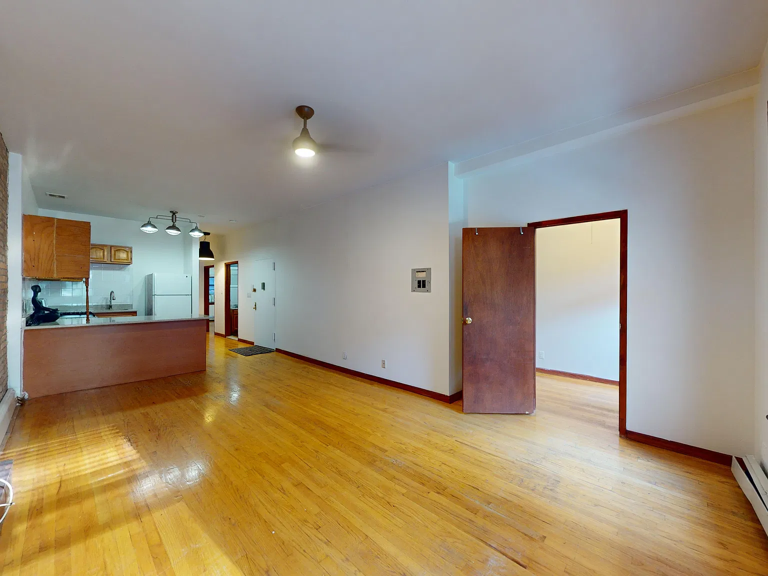 797 6th Avenue — Photo 3
