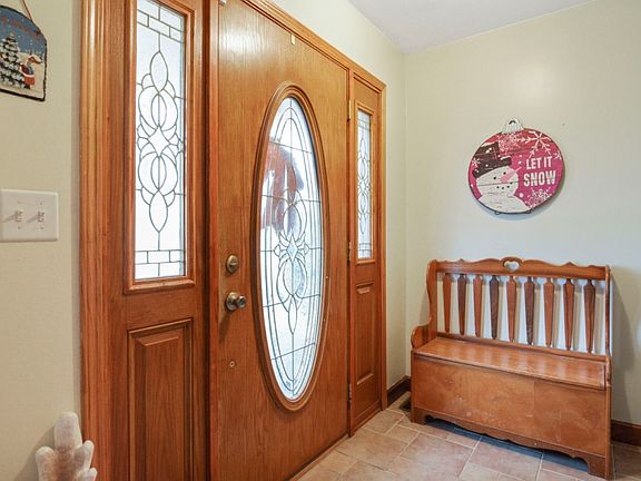 4th image of 4705 Orleans Dr