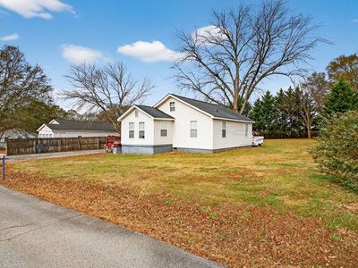 4 Caren St, Greenville, SC, 29611