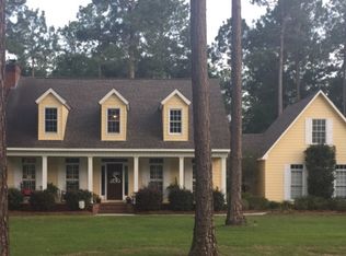 4278 Forest Lake Dr, Tifton, GA 31794