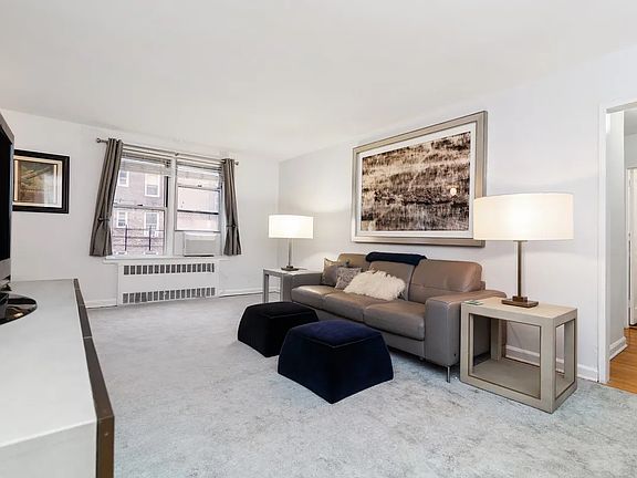 2nd image of 6707 Yellowstone Blvd APT 3F