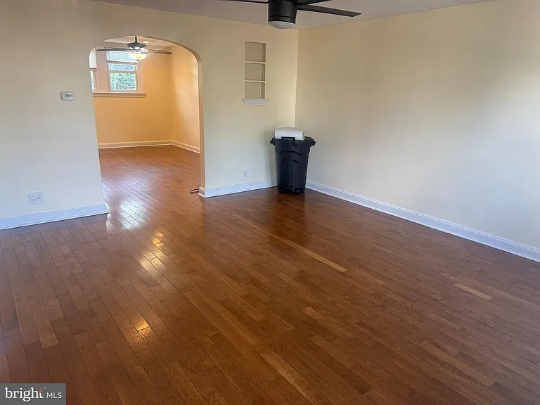 544 Wiltshire Rd — Photo 8
