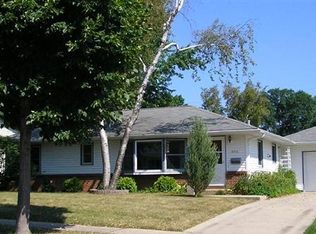 4914 Phillip Ln, Madison, WI 53711