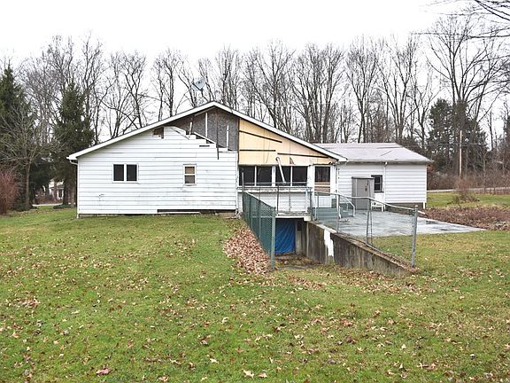 4th image of 1159 Lamont Dr