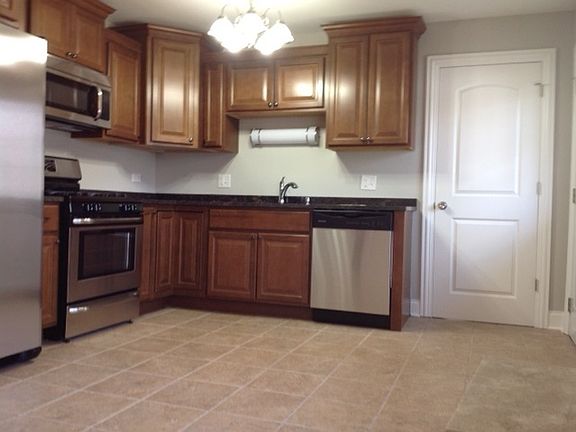 5th image of 4316 Whitehall Ln