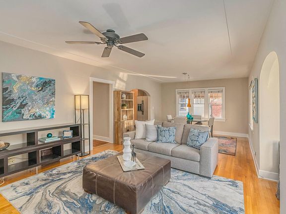 5th image of 890 Cinnabar St