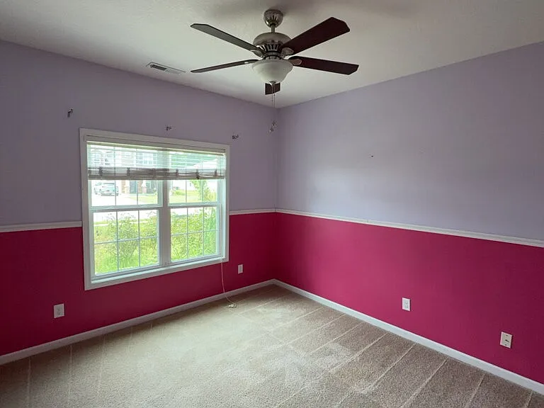 111 Cavalier Dr — Photo 22