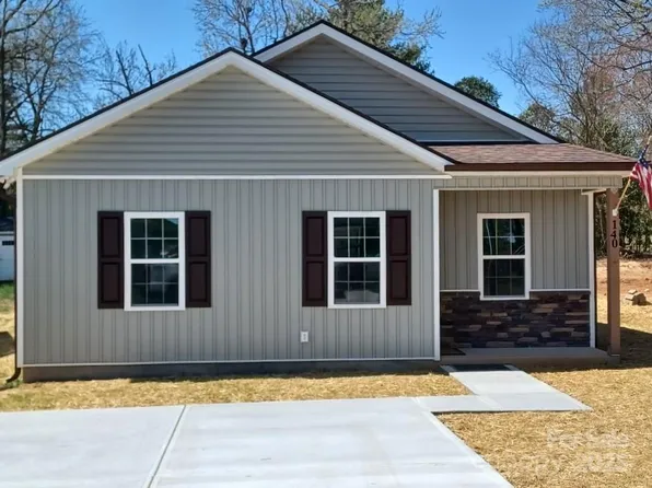 140 Swimmers Ln, Salisbury, NC 28146