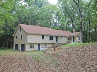 370C W Mountain Rd, West Simsbury, CT 06092