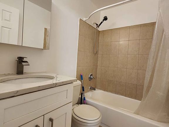 5th image of 144-68 38th Ave #2