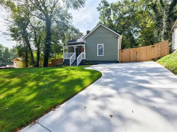 2844 Browntown Rd NW, Atlanta, GA 30318