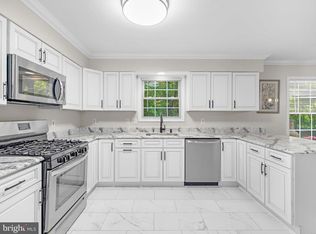 1665 Bay Head Rd, Annapolis, MD 21409