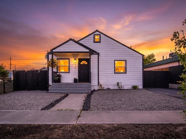 736 SW 10th St, Redmond, OR 97756
