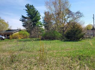 N Riverview Dr, Paw Paw, MI 49079