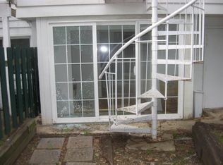 615 W Kirby Ave APT A, Champaign, IL 61820