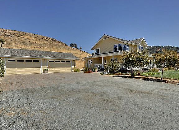 4th image of 22665 San Vicente Ave