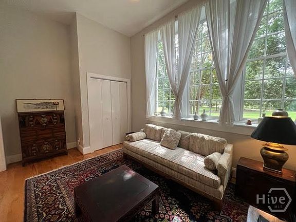 2nd image of 1835 Skidaway Road #104