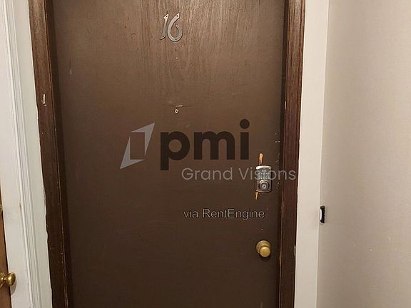 3rd image of 465 E Main St #16