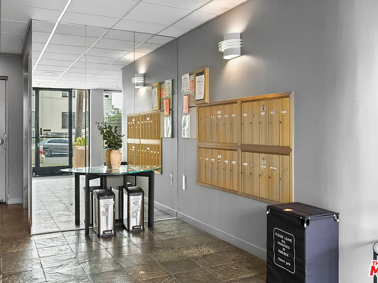 1200 S Corning St #201 — Photo 26