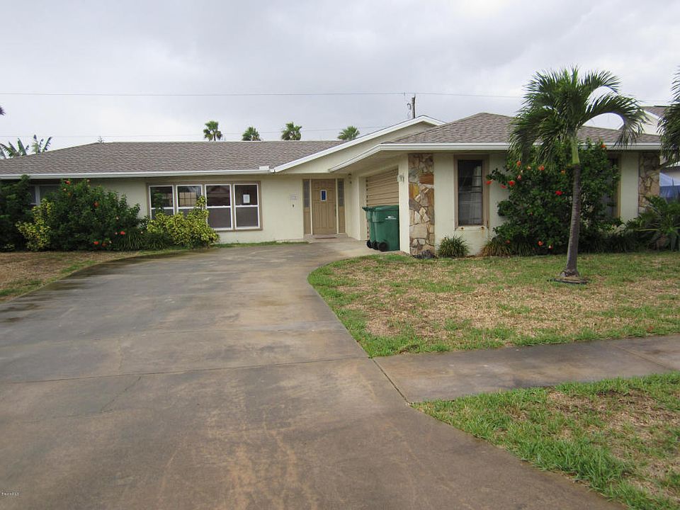 1st image of 670 Palm Dr