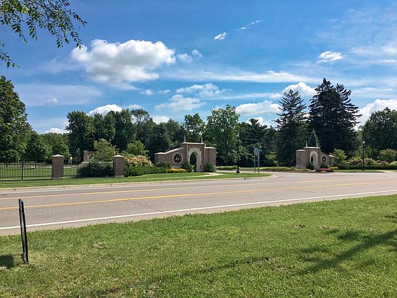 4th image of 8960 Us Highway 31