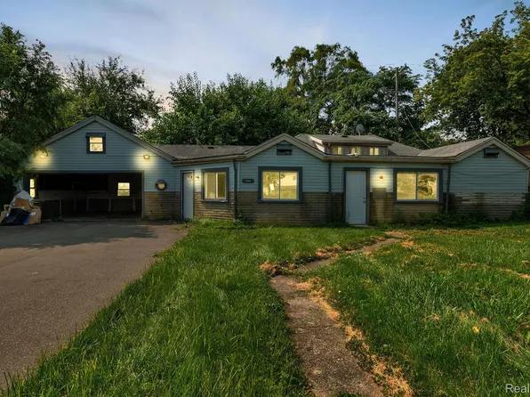 7268 Chalmers Ave, Warren, MI 48091