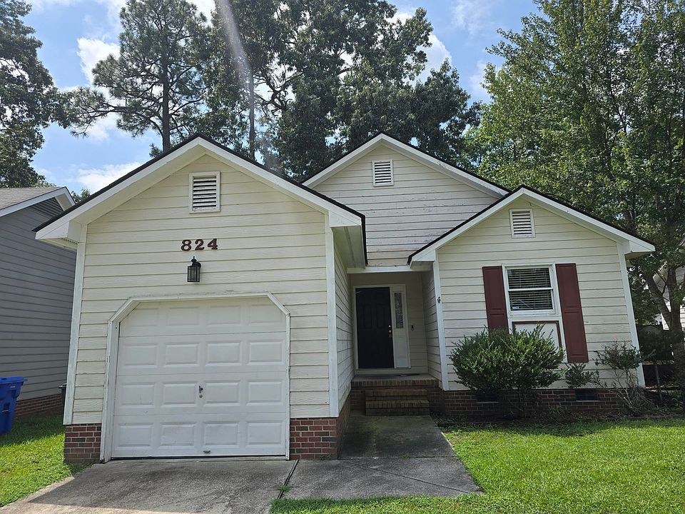1st image of 824 Glen Reilly Dr