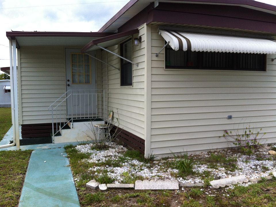 1st image of 118 Sunnybrook Cir S