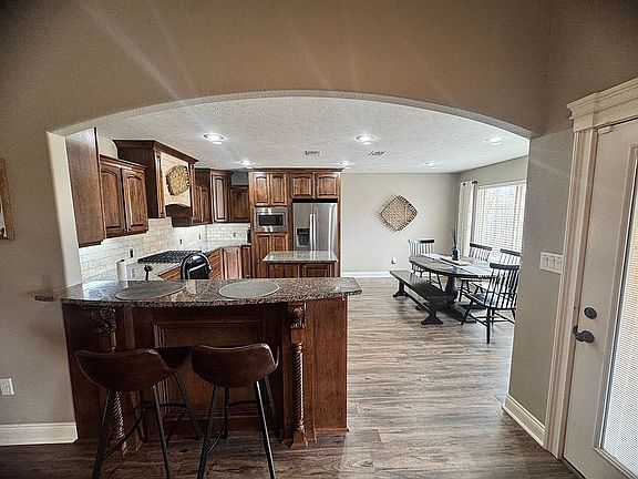 5th image of 4600 Magee Dr