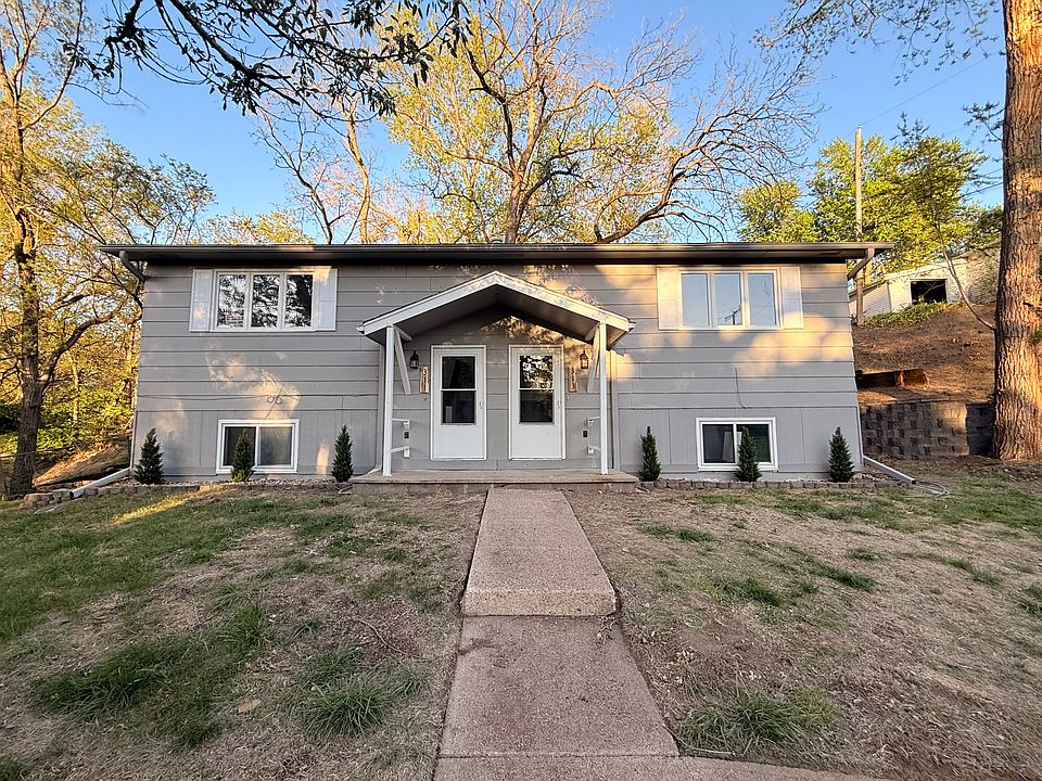 1st image of 311 S 6th St #1